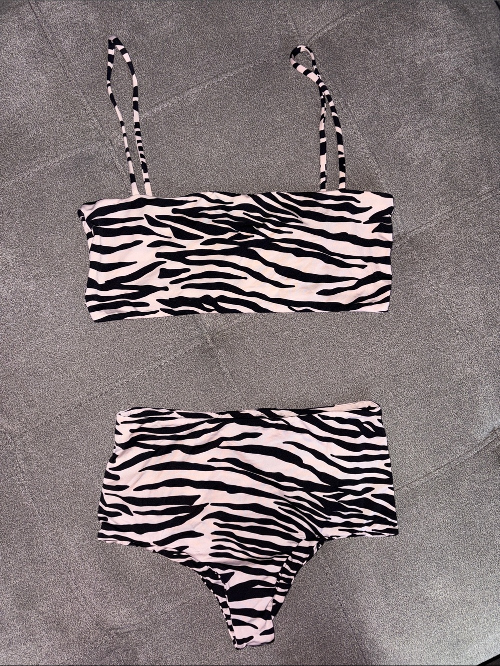 MAI Swim Zebra Print Two-Piece Swim Set in Light Pink and Black